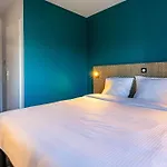 Hotel Lumiere 2*