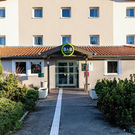 Hotel Lumiere